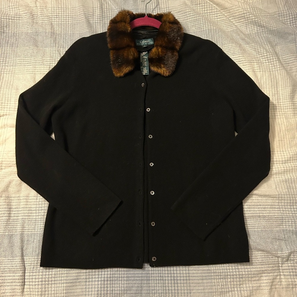Women’s Ralph Lauren Large Black Angora/Cashmere Faux Fur Collar-Front Button